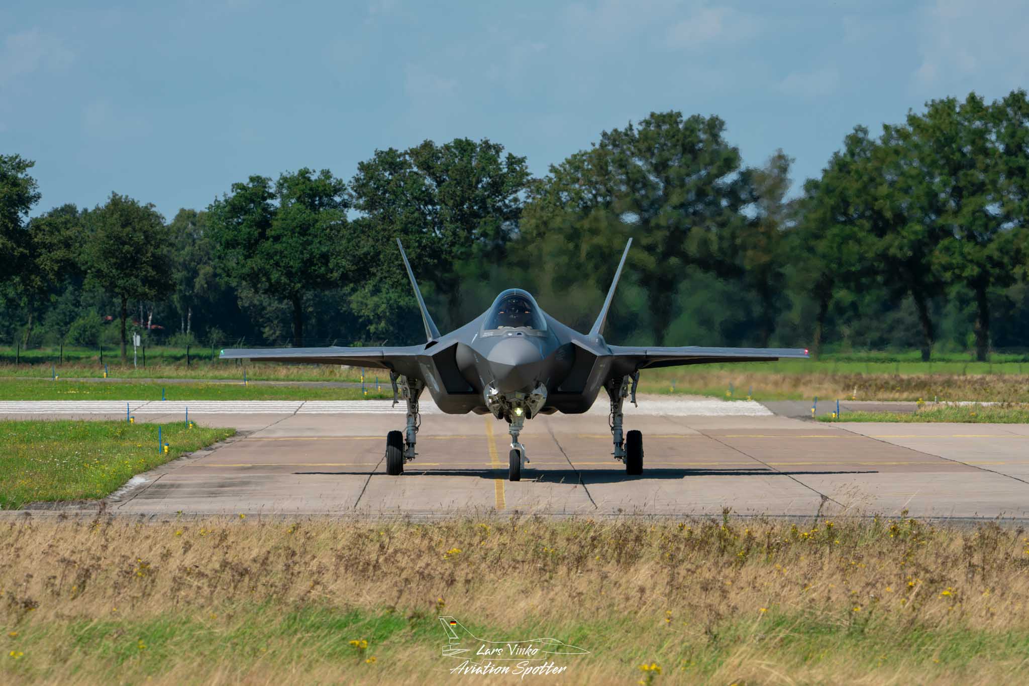 2 F35